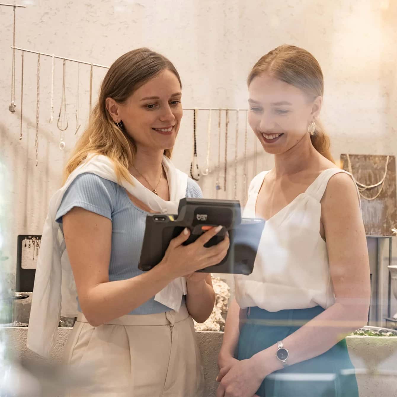 Automatizirane preporuke i pametno unaprjeđenje prodaje